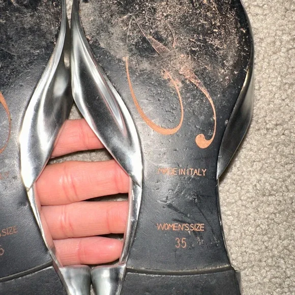 Roger Vivier metallic silver ballerina flats - Picture 5 of 10